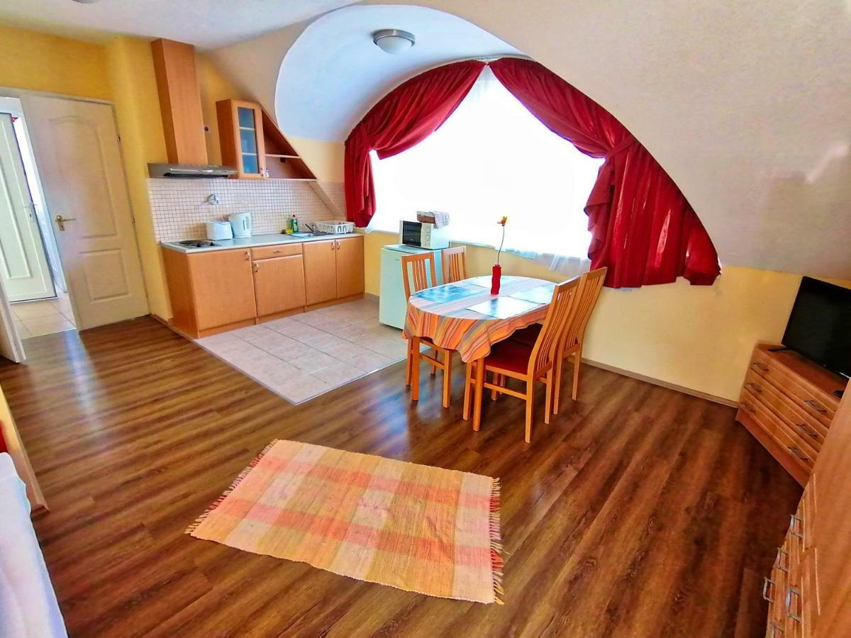 Villa Aida Apartman Hajdúszoboszló Extérieur photo