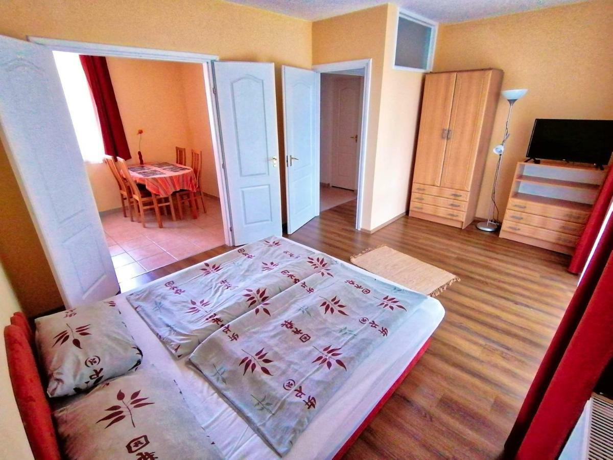 Villa Aida Apartman Hajdúszoboszló Extérieur photo
