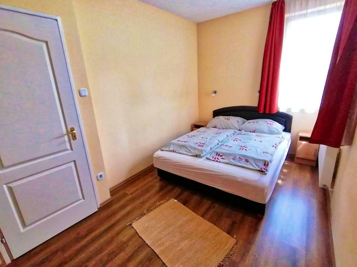 Villa Aida Apartman Hajdúszoboszló Extérieur photo