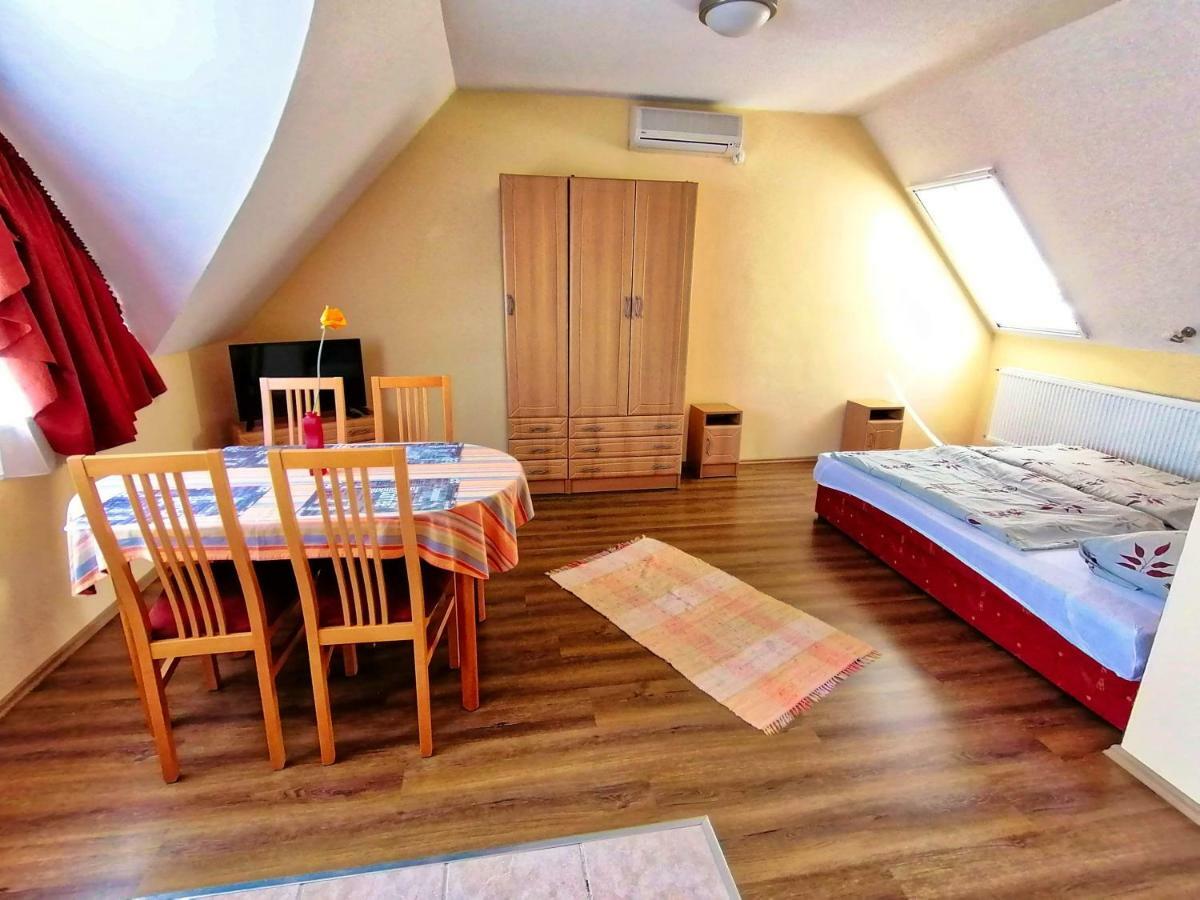 Villa Aida Apartman Hajdúszoboszló Extérieur photo