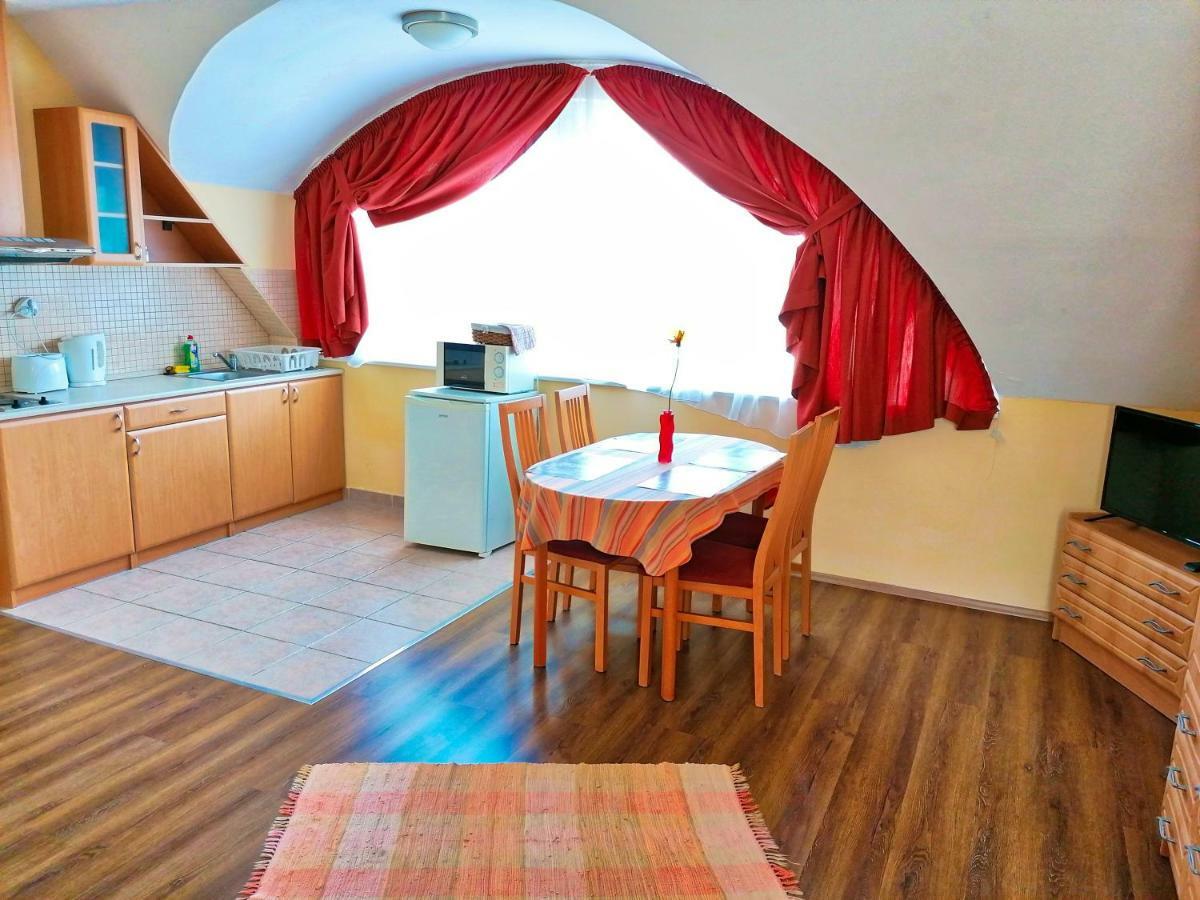 Villa Aida Apartman Hajdúszoboszló Extérieur photo
