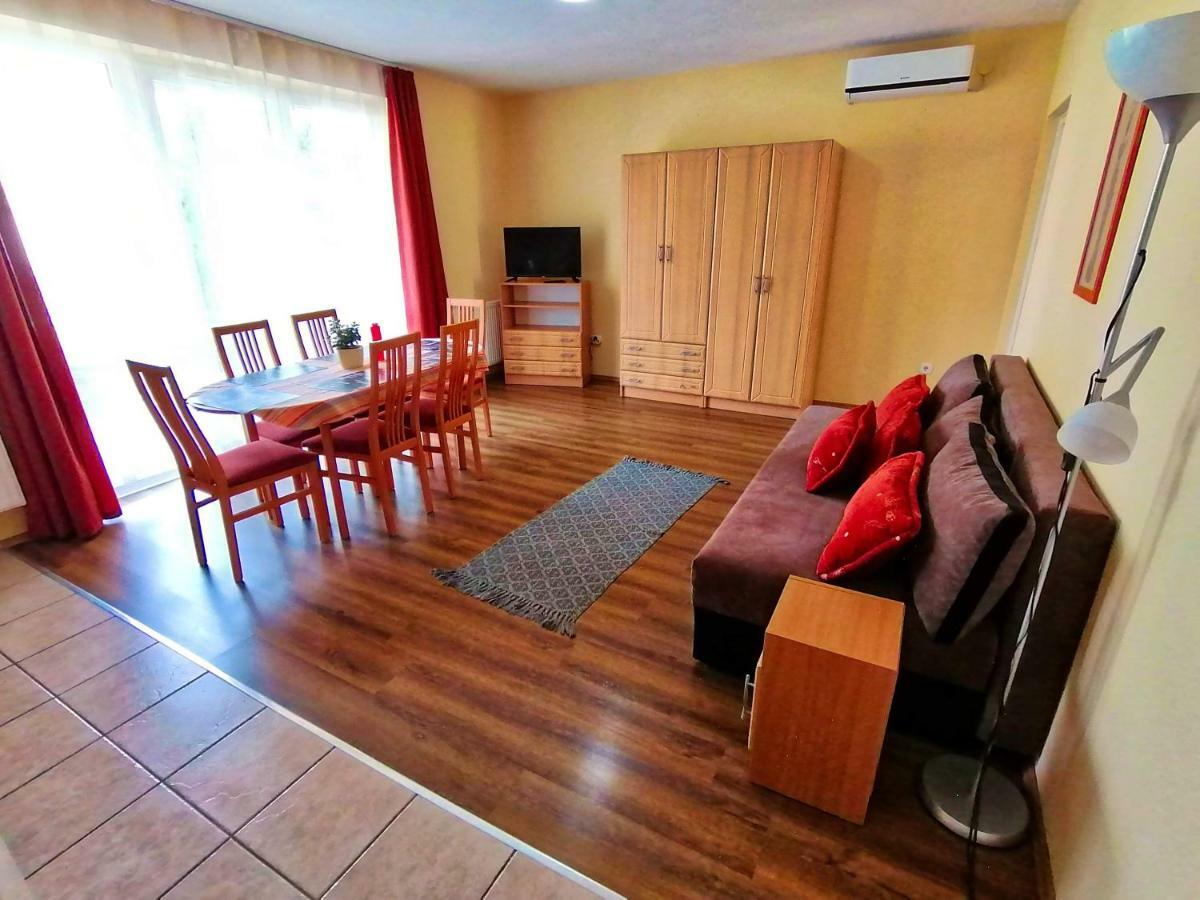 Villa Aida Apartman Hajdúszoboszló Extérieur photo