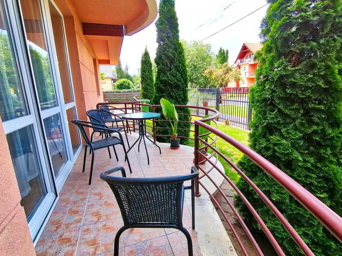 Villa Aida Apartman Hajdúszoboszló Extérieur photo